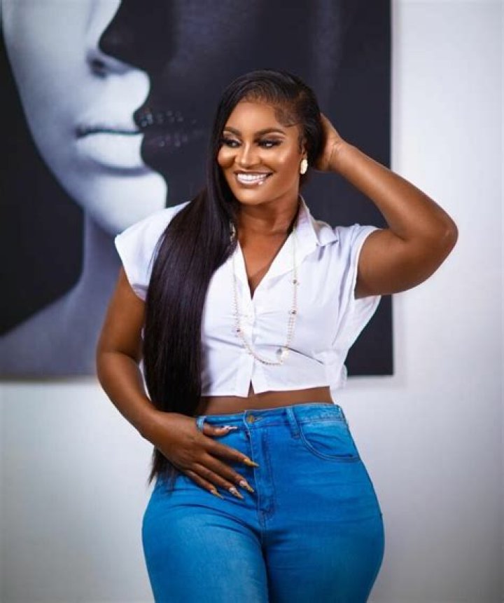 
Actress Chizzy Alichi Causes Reactions As She Posts New Gorgeous Photos Of Herself Online 