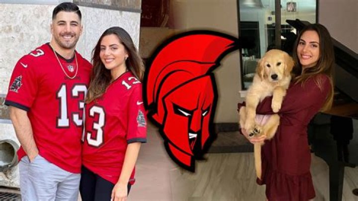 
All You Need To Know About The Relationship Of Streamer Nickmercs and His Wife Emumita Bonita! 