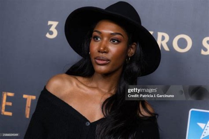 Amber Shana Williams Height, Weight, Net Worth, Age, Birthday, Wikipedia, Who, Nationality, Biography