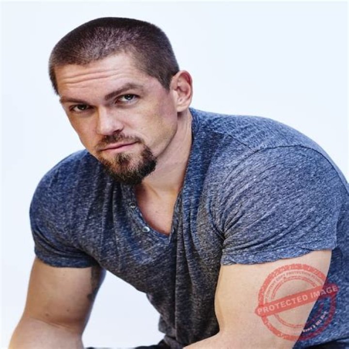 
Austin Sacks Height, Weight, Net Worth, Age, Birthday, Wikipedia, Who, Nationality, Biography 