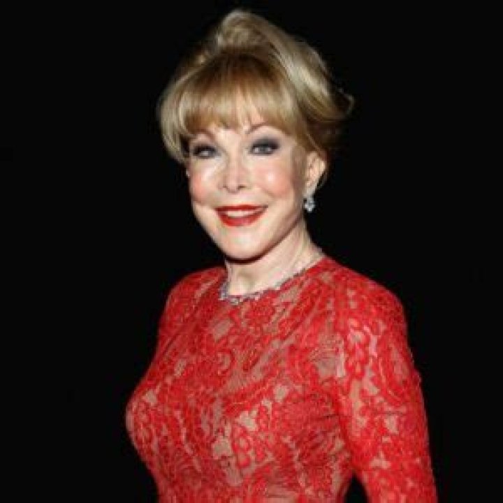 
Barbara Eden Became The Target Of A Death Hoax When Rumors Began Circulating About Her Death 