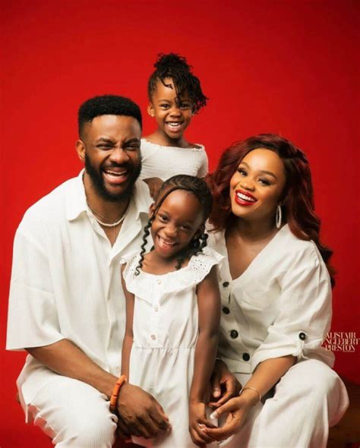 
BBNaija’s Chizzy Pays Surprise Visit To TV Host, Ebuka Obi-Uchendu, At His Family Home 