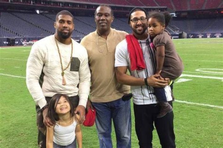 
Braden Foster Height, Weight, Net Worth, Age, Birthday, Wikipedia, Who, Nationality, Biography 