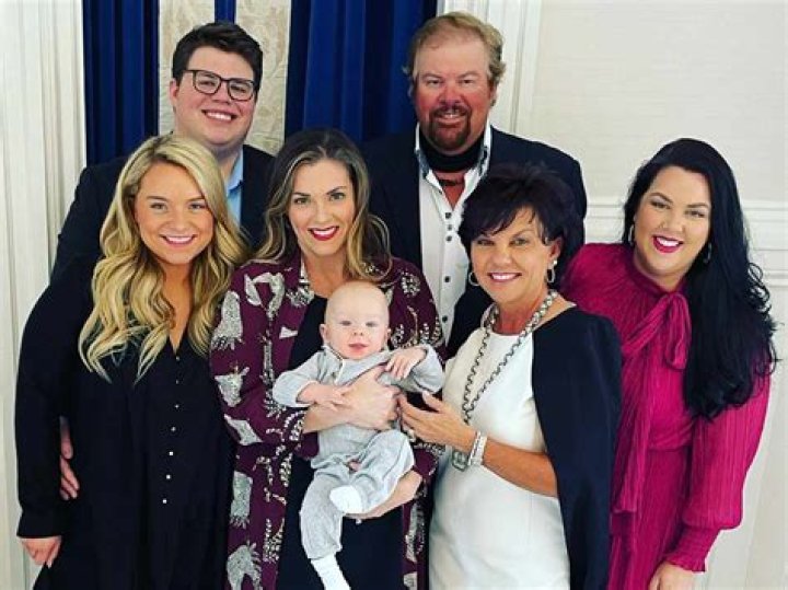 
Cody Brundage Is A Family Man, Meet His Wife Amanda Brundage and Their Kids On Instagram 
