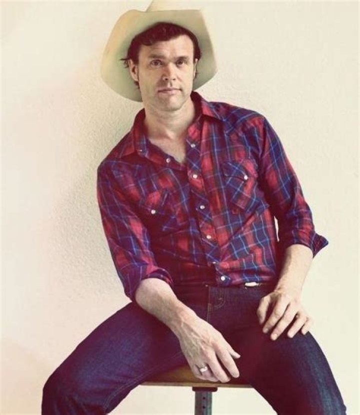 
Corb Lund Height, Weight, Net Worth, Age, Wiki, Who, Instagram, Biography 