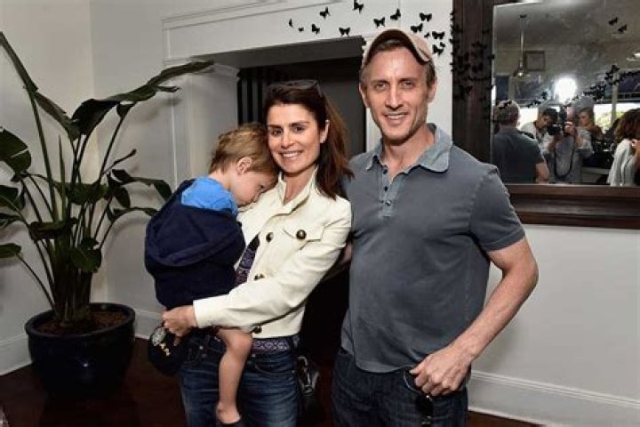 Dan Abrams Wife Florinka Pesenti Age Difference And Net Worth 2022
