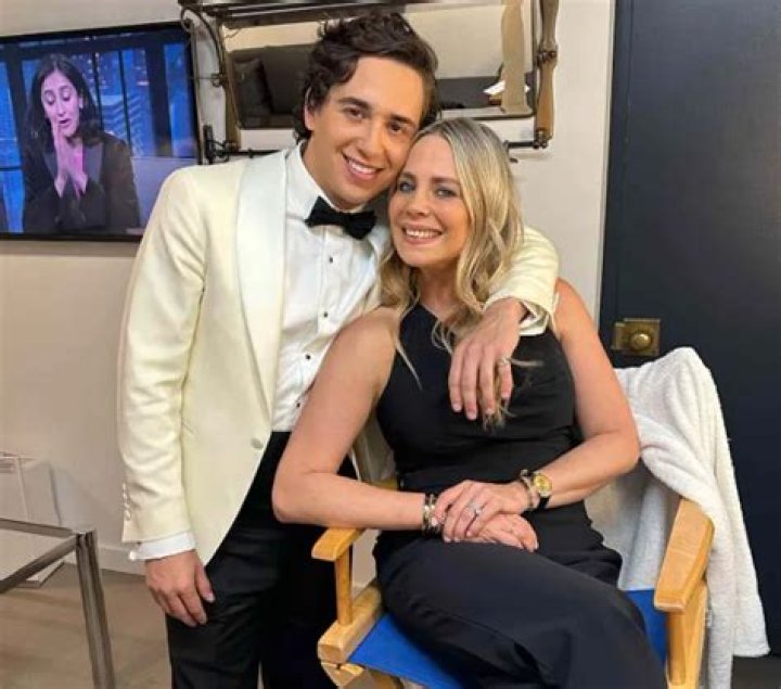 
Danna Hernández Height, Weight, Net Worth, Age, Birthday, Wikipedia, Who, Nationality, Biography 