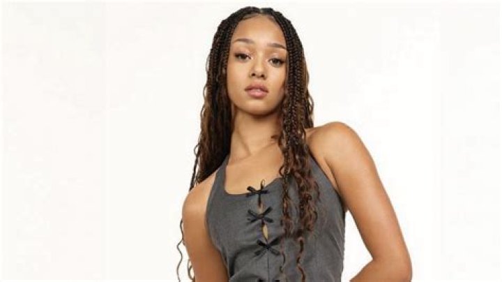 
Deanna Age, Facts, Wikipedia, Who, Nationality, Biography 