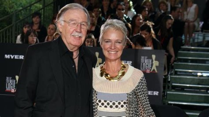 
Former 60 Minutes Journalist George Negus Is Still Happily Married To Wife Kirsty Cockburn- Details On His Sickness 