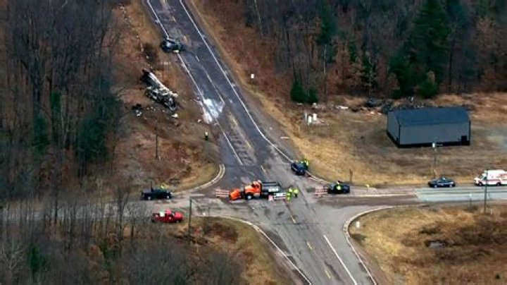 Former Football Player, Scott Stoczynski, 45, dies in a deadly car accident