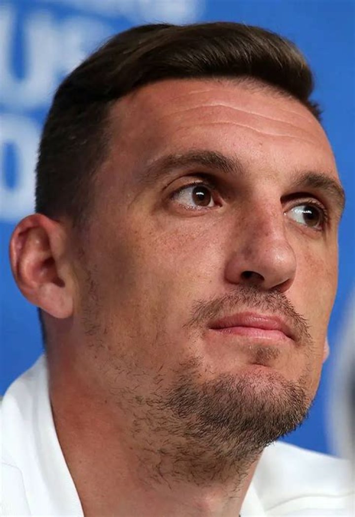 
Franco Armani Height, Weight, Net Worth, Age, Birthday, Wikipedia, Who, Nationality, Biography 