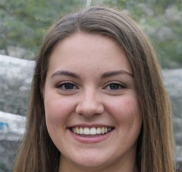 Genevieve Hansen Facts, Age, Birthday, Wikipedia, Who, Family, Biography