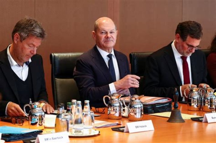 
German govt concerned that Britain is conducting ‘major’ experiment 