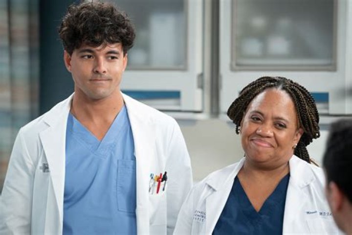 
‘Grey’s Anatomy’ Recap: Jackson Avery Returns and Meredith Grey Makes a Life-Changing Decision 