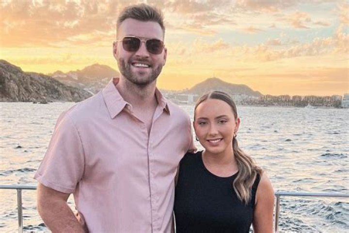 
Hailie Scott Height, Weight, Net Worth, Age, Birthday, Wikipedia, Who, Instagram, Biography 
