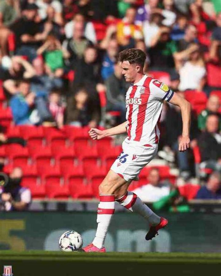 Harry Souttar Height, Weight, Net Worth, Age, Birthday, Wikipedia, Who, Instagram, Biography