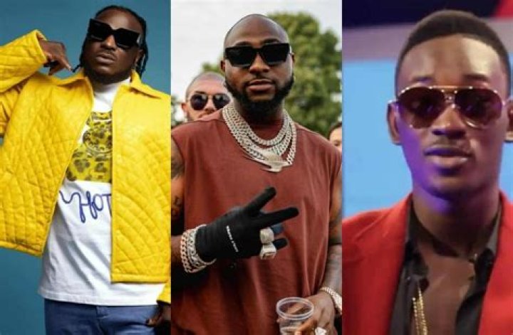 
“I Am Going To Beg On His Behalf” Singer Peruzzi Weighs Into Davido And Dammy Krane’s Debt Saga 