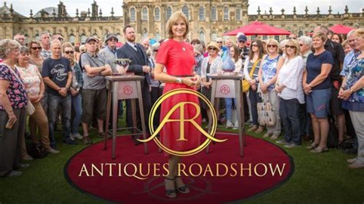 
Is Antiques Expert Tim Medhurst Married With A Wife? Antiques Roadshow Host and His Rumored Relationship with Irita Marriott 