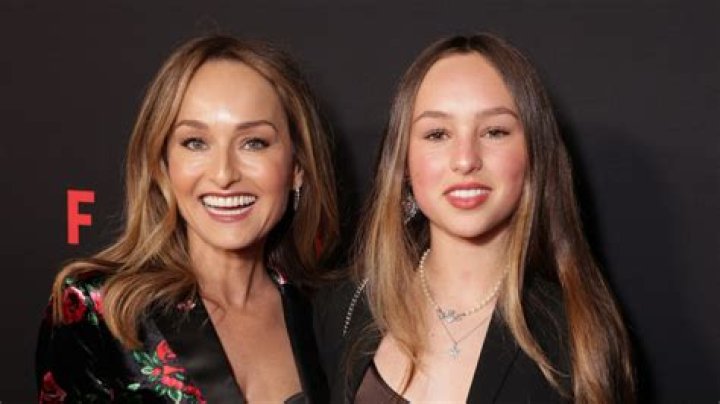Is Giada De Laurentiis Lesbian? Age, Height, Net Worth