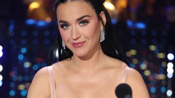 
Is Katy Perry Gay? Get More Information About Her Life! 