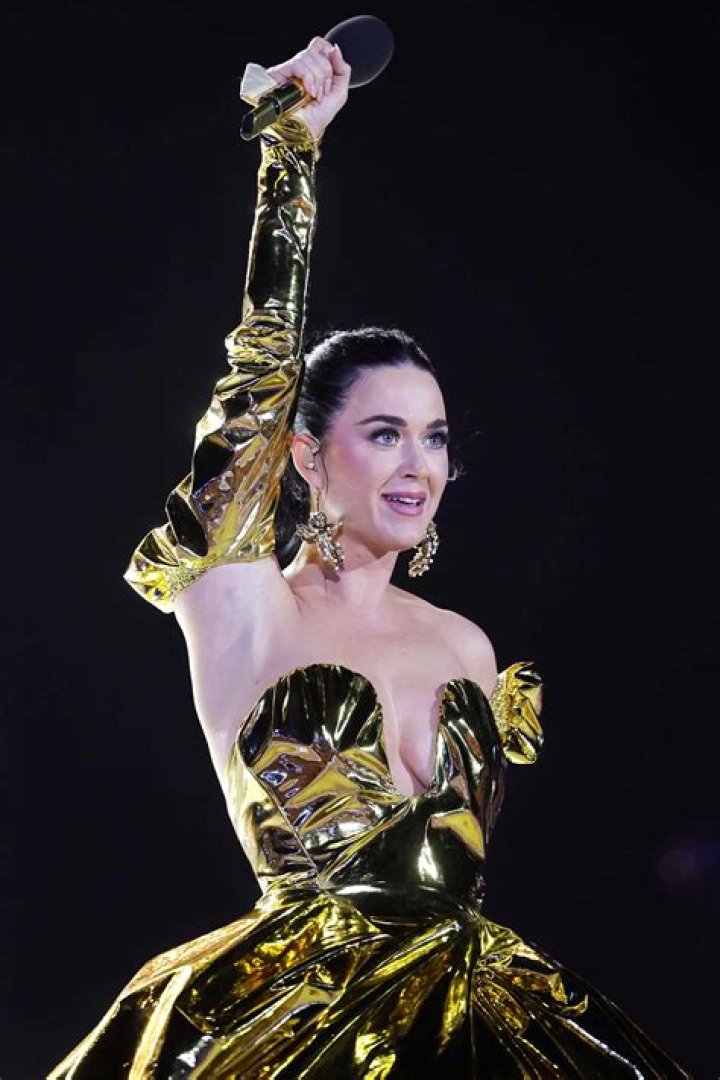 
Is Katy Perry paying tribute to Princess Diana at King Charles Coronation concert? 
