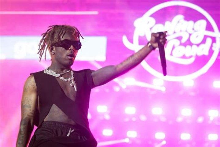 Is Lil Uzi Vert Leaving Earth In 2022 When He Turns 27? His Girlfriend 2022