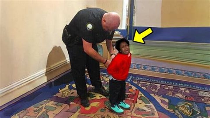 
“Jayla Is Free” A 9 Year Old Arrested At NY Museum – Who Is She? 