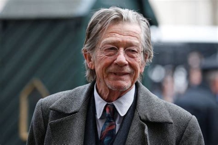 John Hurt Height, Weight, Net Worth, Age, Birthday, Wikipedia, Who, Nationality, Biography