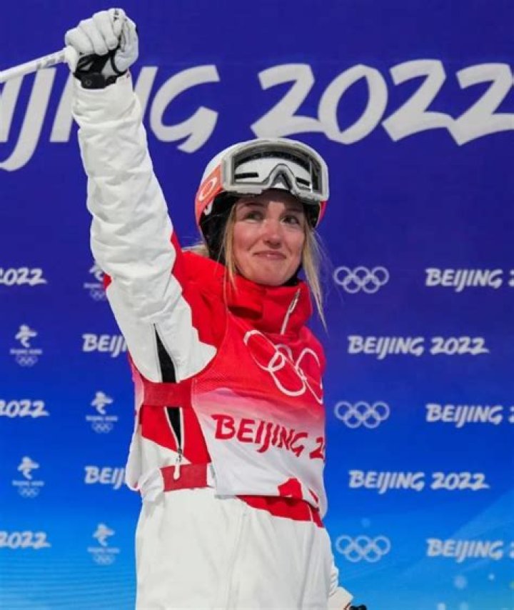 
Justine Dufour-Lapointe Height, Weight, Net Worth, Age, Birthday, Wikipedia, Who, Nationality, Biography 