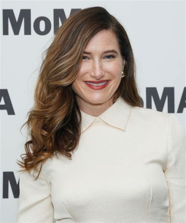 Kathryn Hahn Height, Weight, Net Worth, Age, Birthday, Wikipedia, Who, Nationality, Biography