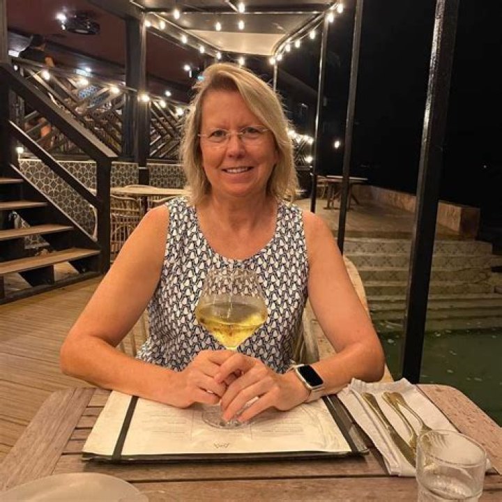 Kathy Hart Age, Birthday, Wikipedia, Who, Nationality, Biography