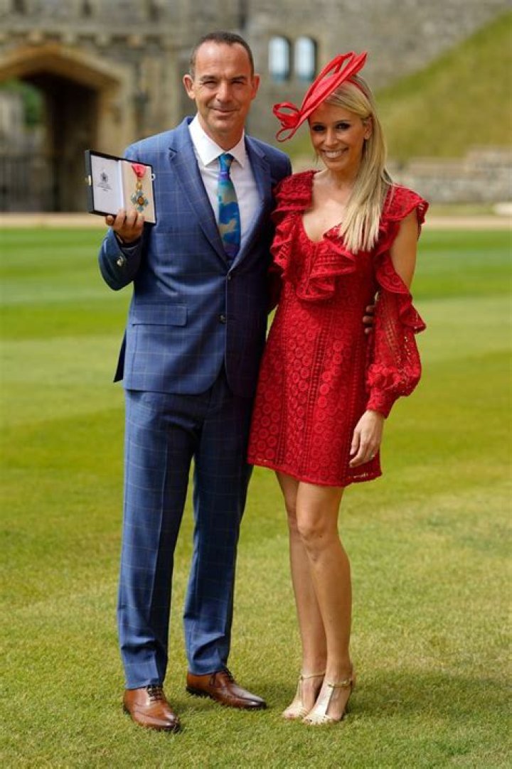 
Lara Lewington Height, Weight, Net Worth, Age, Birthday, Wikipedia, Who, Nationality, Biography 