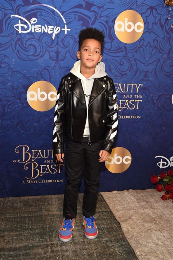 Leo Abelo Perry Height, Weight, Net Worth, Age, Birthday, Wikipedia, Who, Nationality, Biography