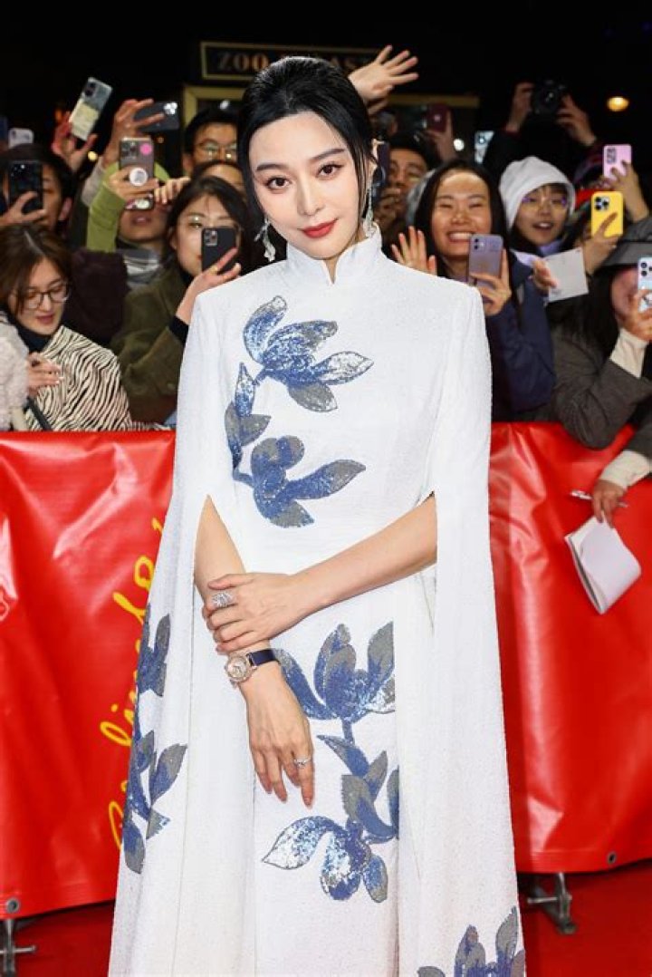 Li Bingbing Height, Age, Boyfriend, Biography, Wiki, Net Worth