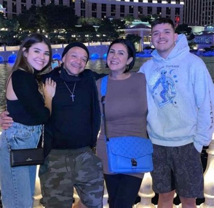 
Manny Gutierrez Height, Weight, Net Worth, Age, Birthday, Wikipedia, Who, Nationality, Biography 