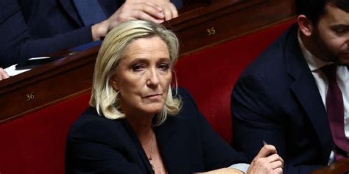
Marine Le Pen Height, Weight, Net Worth, Age, Birthday, Wikipedia, Who, Nationality, Biography 