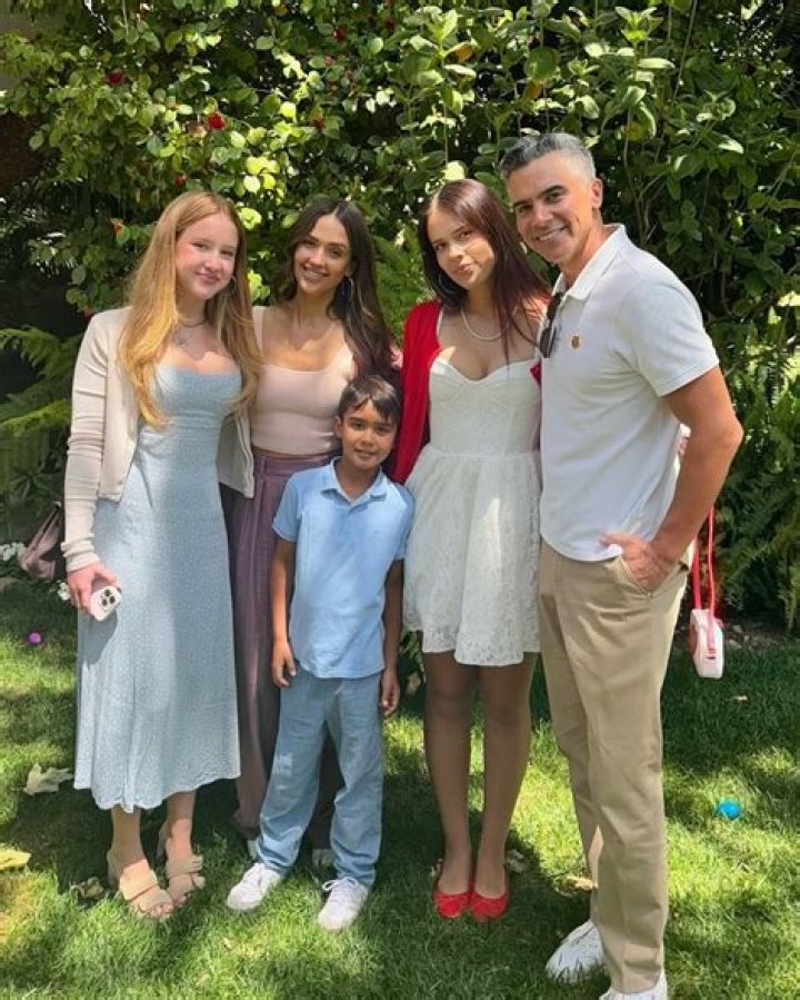 
Mary Doerr, Know The Daughter of John Doerr, Bio, Wiki, Net Worth, Family Explained 