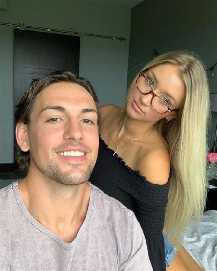 
Mikayla Nicole Height, Age, Who, Boyfriend, Biography, Wiki, Net Worth 