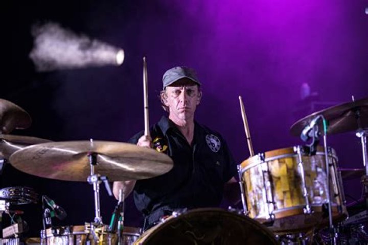 
Modest Mouse Drummer Jeremiah Green Diagnosed with Stage 4 Cancer 