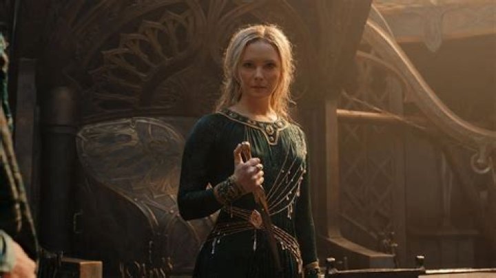 
Morfydd Clark Parents and Family As She Prepares For Her Big LOTR Premiere As Galadriel 