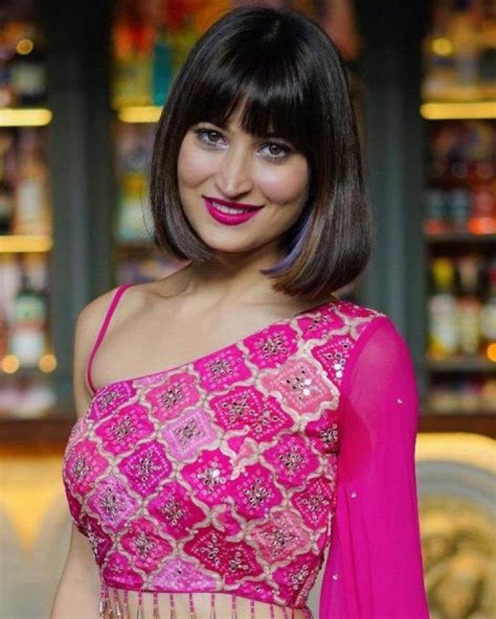 Noorin Sha Height, Weight, Net Worth, Age, Birthday, Wikipedia, Who, Nationality, Biography