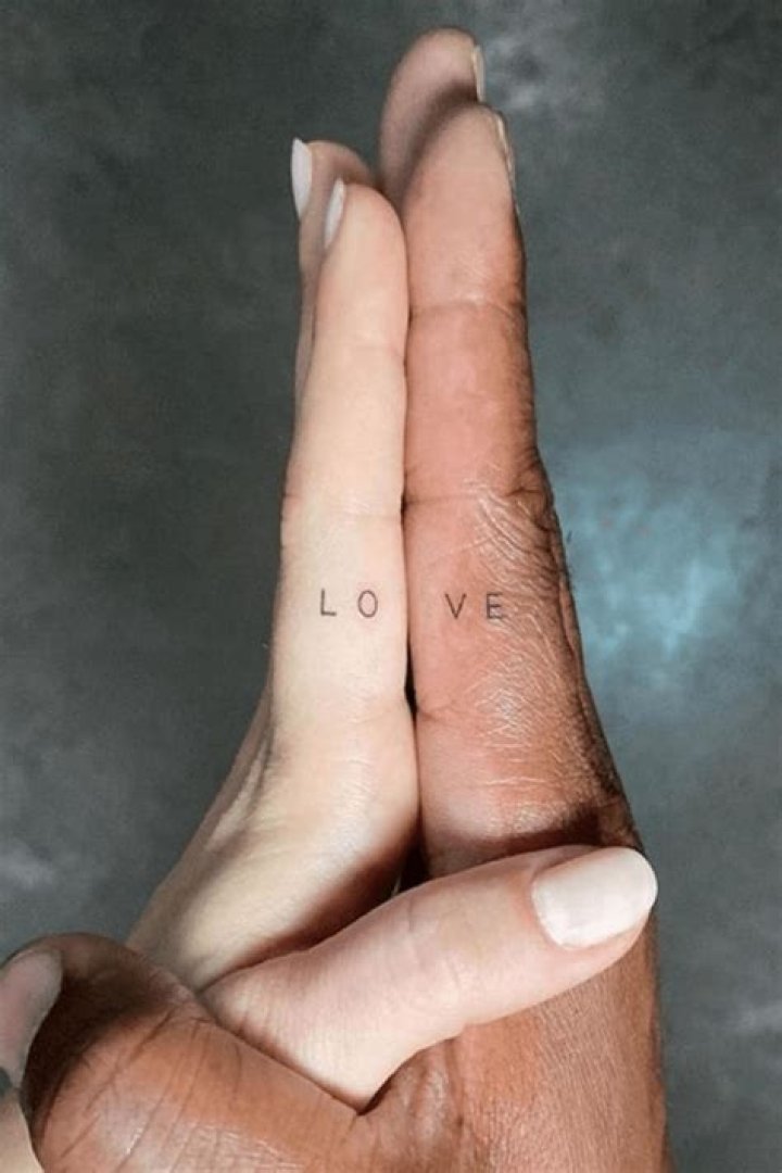 Pamela Anderson Matching Finger Tattoo You Missed While Watching ‘Pam and Tomy’
