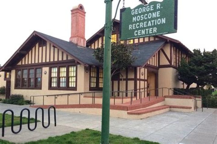 
Paramedics ‘Provided Life-Saving Measures’ After Baby Exposed to Fentanyl at San Francisco Park 