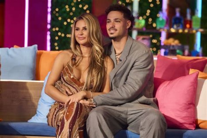 
Pepe Aguilar Wife Who is Pepe Aguilar Wife? 