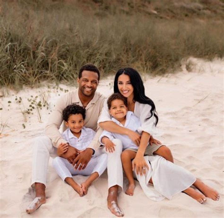 
Randall Cobb Family: Meet His Wife Aiyda Ghahramani And Net Worth 