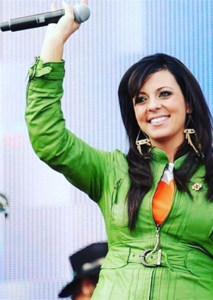 Sara Evans Height, Weight, Net Worth, Age, Birthday, Wikipedia, Who, Nationality, Biography