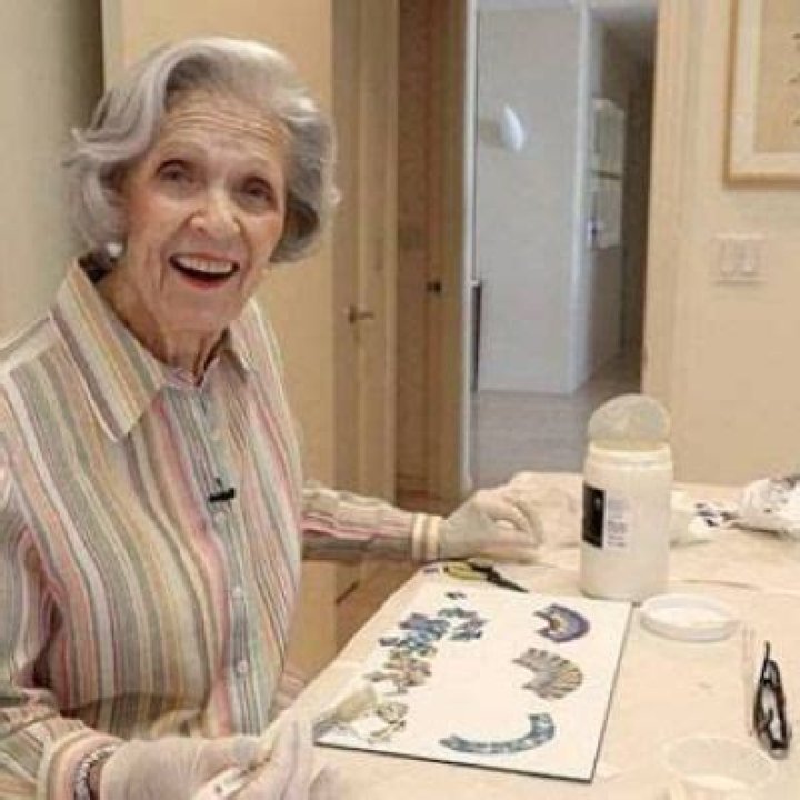 
Shirley Baskin Familian Passed Away At The Age Of 101 