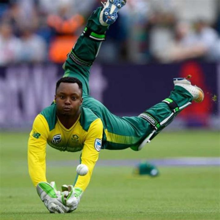 
Siyanda Mangaliso Height, Weight, Net Worth, Age, Birthday, Wikipedia, Who, Nationality, Biography 