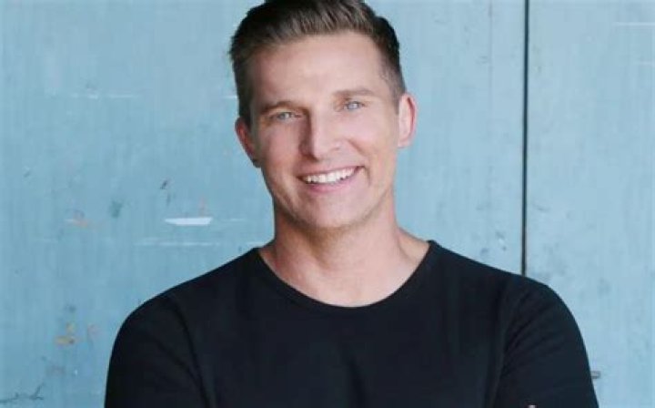 Steve Burton Height, Weight, Net Worth, Age, Birthday, Wikipedia, Who, Nationality, Biography
