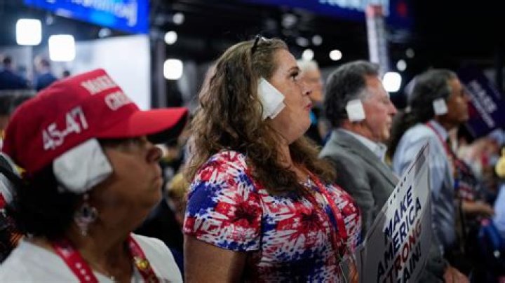 
Was Meatloaf A Trump Supporter? Political Party, Was He A Republican? 